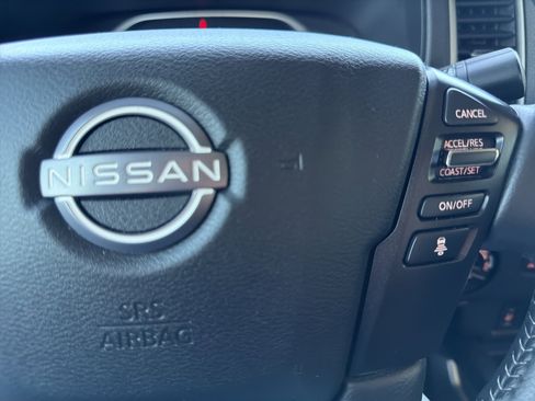 Used 2024 Nissan Frontier SV w/ SV Convenience Package image 16