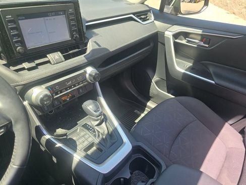 Used 2019 Toyota RAV4 XLE w/ Convenience Package AWD/4WD image 29