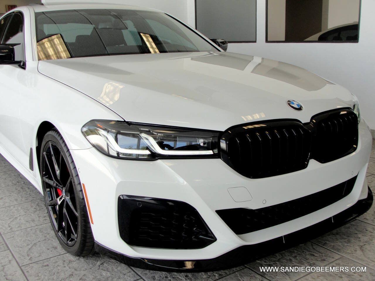 Used 2023 BMW 540i w/ M Sport Package RWD image 45