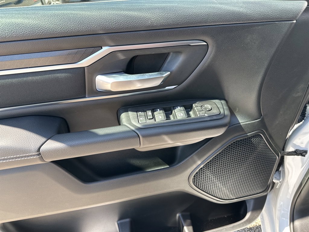 New 2026 RAM 1500 Big Horn AWD/4WD image 18
