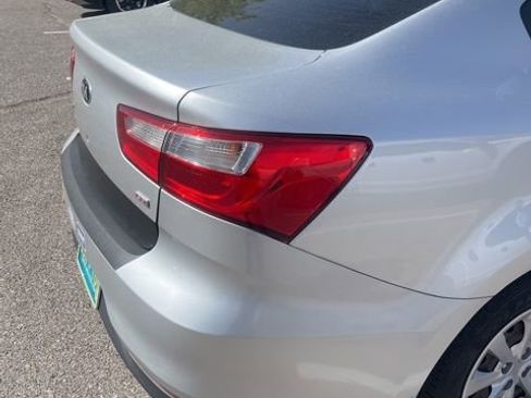 Used 2017 Kia Rio LX FWD image 12