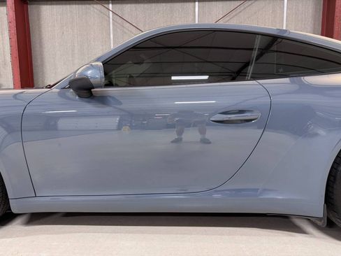Used 2017 Porsche 911 Carrera RWD image 10