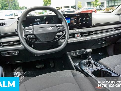 Used 2025 Kia K4 FWD image 27