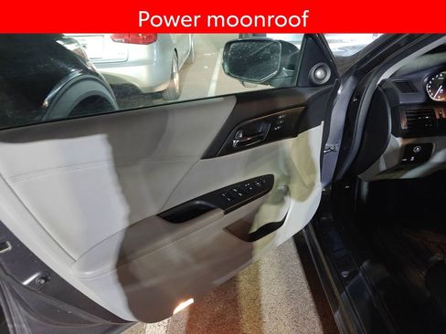 Used 2013 Honda Accord Touring image 5