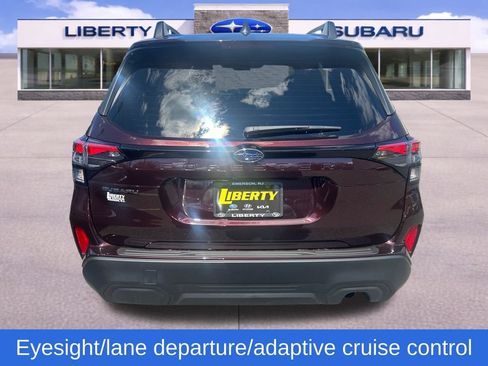 Used 2026 Subaru Forester Premium AWD/4WD image 7