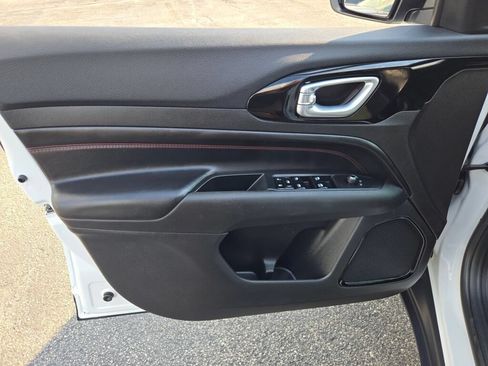 Certified 2025 Jeep Compass Trailhawk AWD/4WD image 28
