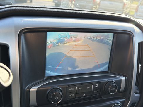 Used 2017 GMC Sierra 1500 SLE w/ SLE Value Package image 20