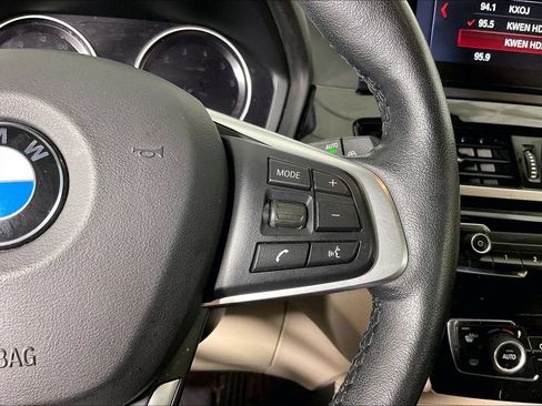 Used 2022 BMW X2 sDrive28i w/ Premium Package FWD image 26