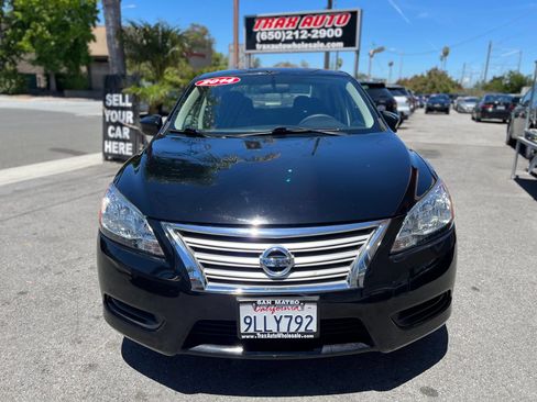 Used 2014 Nissan Sentra SV FWD image 2