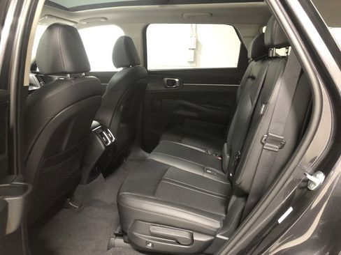 New 2026 Kia Sorento S w/ S Panoramic Sunroof Package image 16