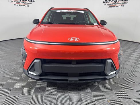 Used 2026 Hyundai Kona SEL Sport FWD image 4