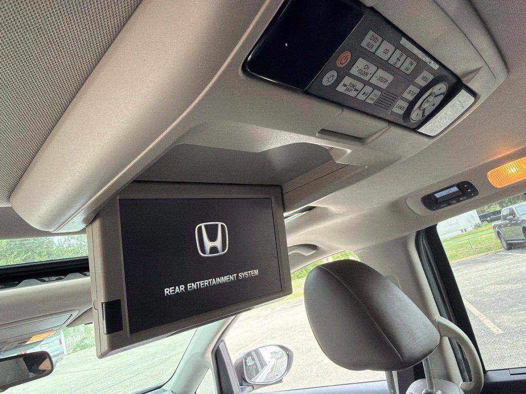 Used 2015 Honda Odyssey EX-L image 19
