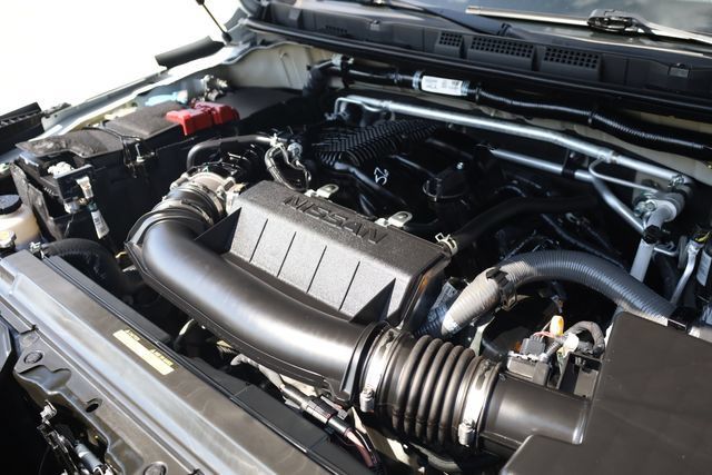 Used 2025 Nissan Frontier S AWD/4WD image 9