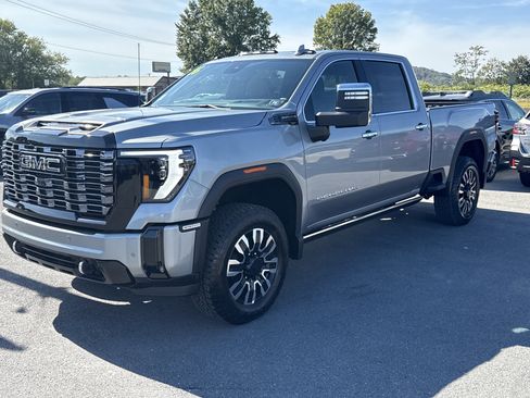 New 2026 GMC Sierra 2500 Denali Ultimate image 7
