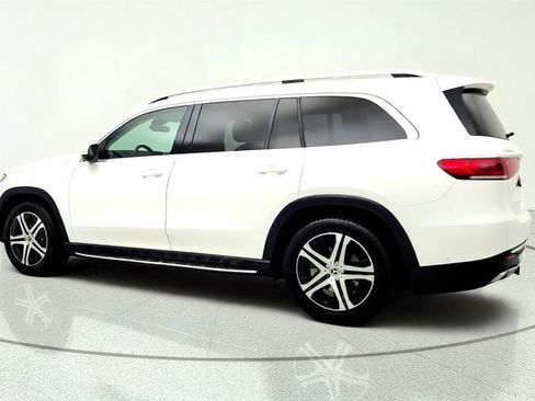 Used 2022 Mercedes-Benz GLS 450 4MATIC image 7
