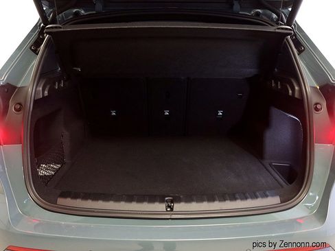 Used 2025 BMW X1 xDrive28i w/ Technology Package image 29