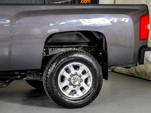 Used 2011 Chevrolet Silverado 3500 LTZ w/ LTZ Plus Package image 12