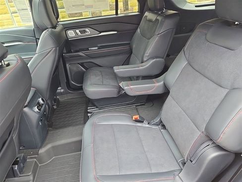 New 2026 Ford Explorer ST AWD/4WD image 36