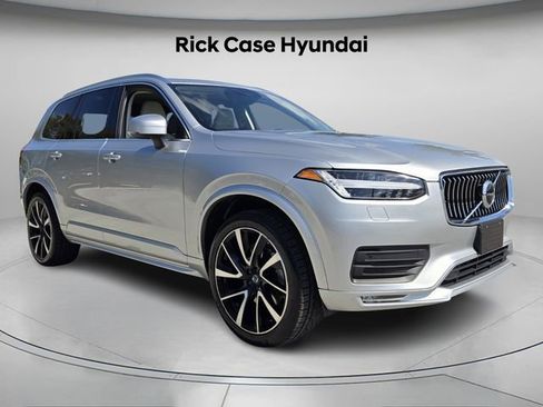 Used 2020 Volvo XC90 T6 Momentum image 8