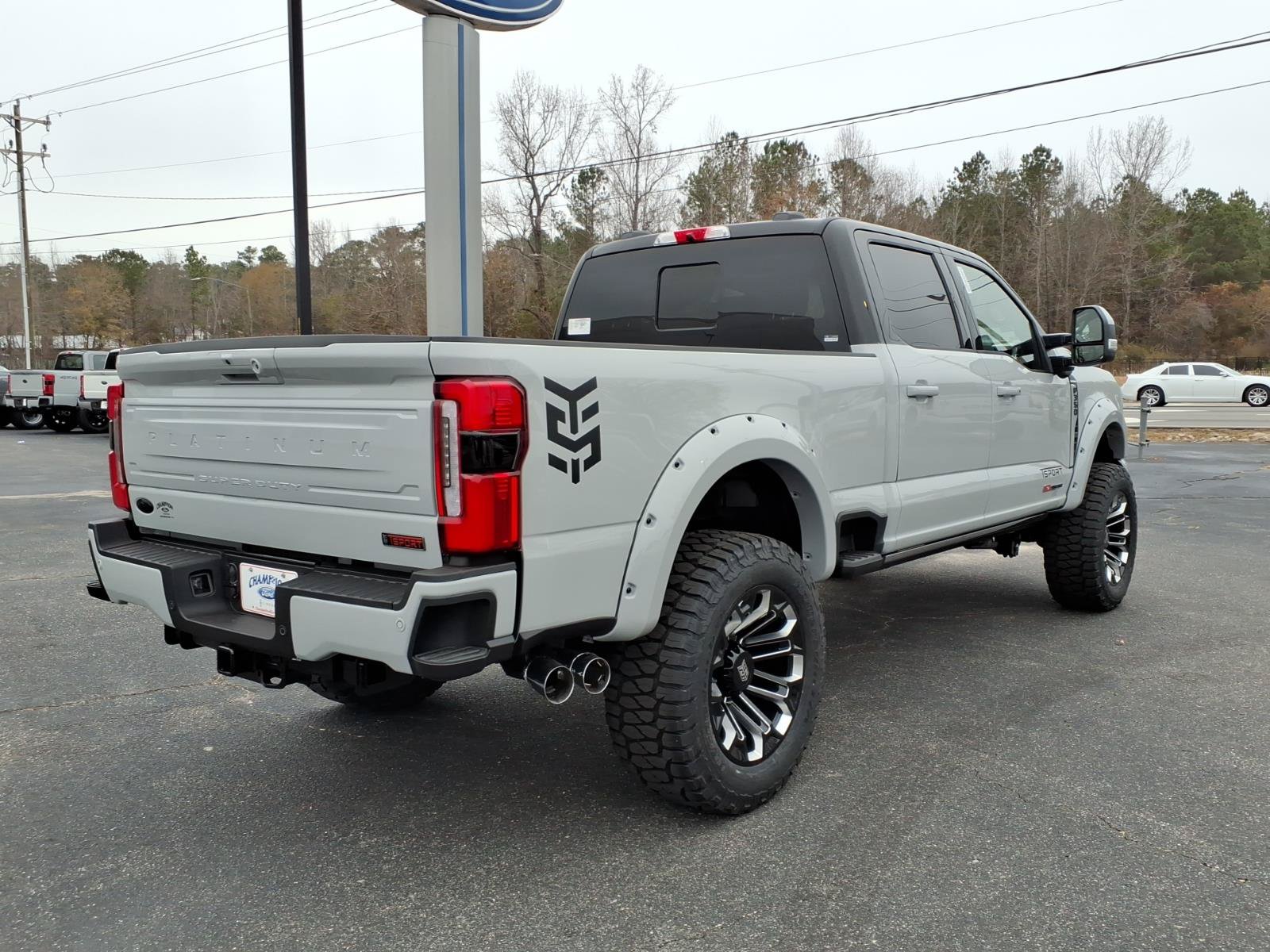 New 2026 Ford F350 Platinum w/ Platinum Plus Package AWD/4WD image 24