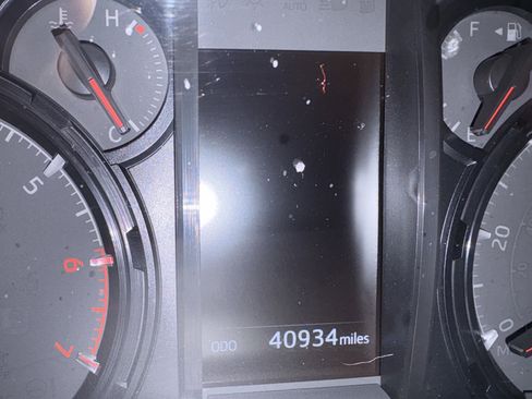 Used 2023 Toyota 4Runner SR5 Premium image 12