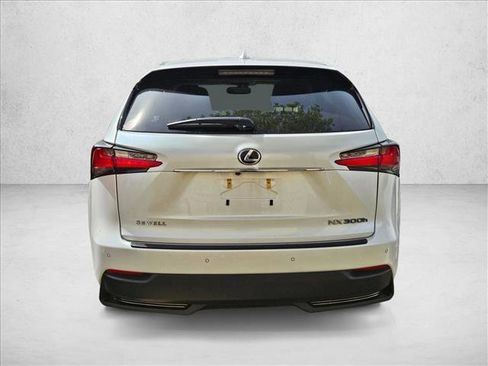 Used 2015 Lexus NX 300h w/ Luxury Package image 7