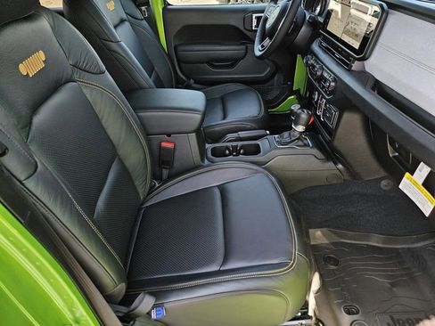 New 2025 Jeep Wrangler Sport S 4xe w/ Convenience Group image 32