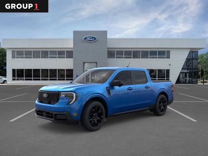 New 2025 Ford Maverick Lariat w/ Black Appearance Package
