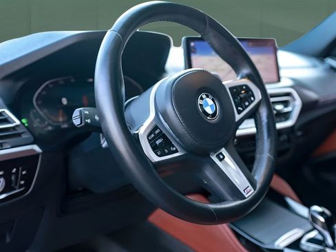 Used 2022 BMW X4 xDrive30i w/ M Sport Package 2 AWD/4WD image 34