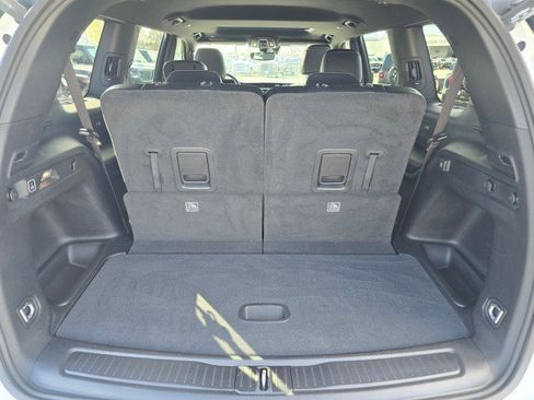 Certified 2023 Jeep Grand Cherokee L Altitude AWD/4WD image 18