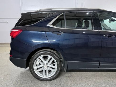 Used 2021 Chevrolet Equinox Premier AWD/4WD image 8