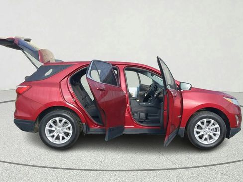 Used 2019 Chevrolet Equinox LT image 14