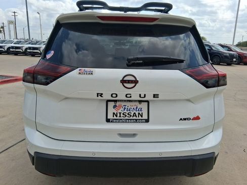 New 2026 Nissan Rogue SV AWD/4WD image 6