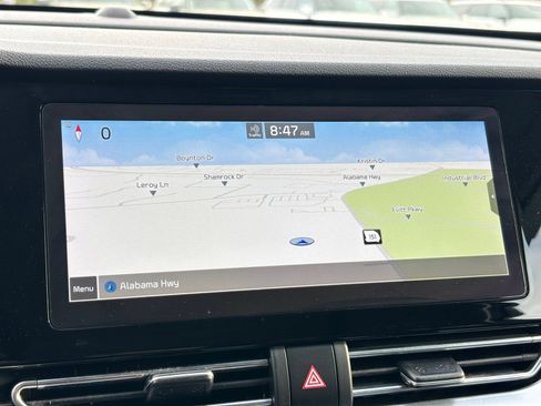 Used 2022 Kia Niro EX Premium FWD image 16