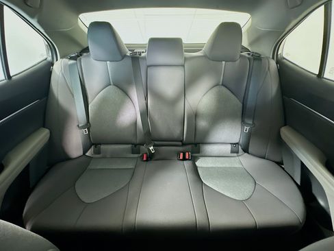 Used 2023 Toyota Camry LE FWD image 29