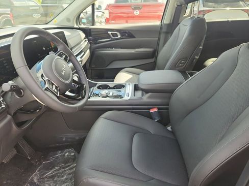 New 2026 Kia Carnival SX Prestige image 9