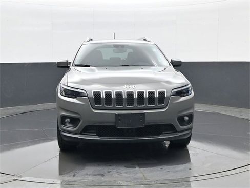 Used 2020 Jeep Cherokee Latitude Lux w/ Comfort/Convenience Group image 2
