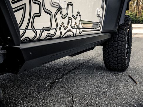 New 2026 Jeep Wrangler Unlimited Rubicon w/ Technology Group image 19