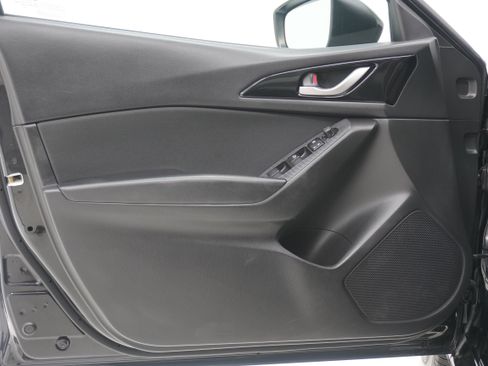 Used 2015 MAZDA MAZDA3 i Sport FWD image 13