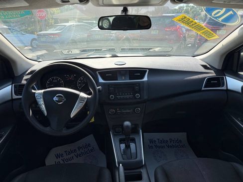 Used 2016 Nissan Sentra S FWD image 19