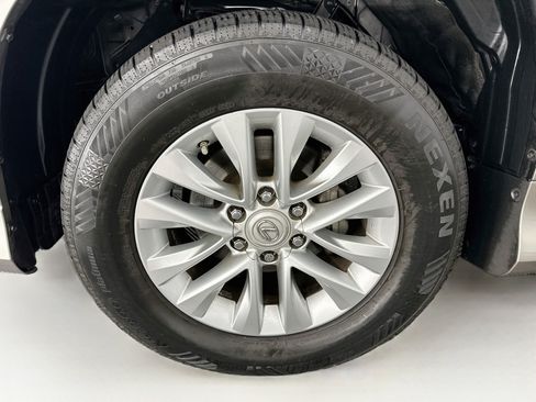 Used 2022 Lexus GX 460 Premium w/ Premium Plus Package AWD/4WD image 36