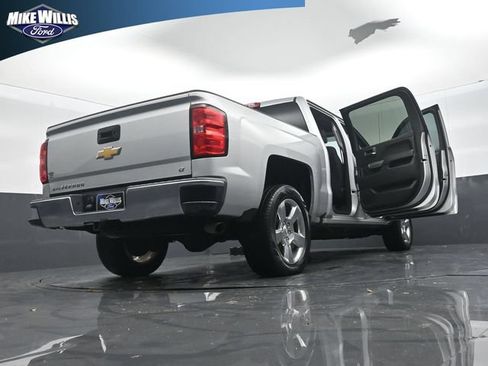 Used 2018 Chevrolet Silverado 1500 LT w/ All Star Edition RWD image 29
