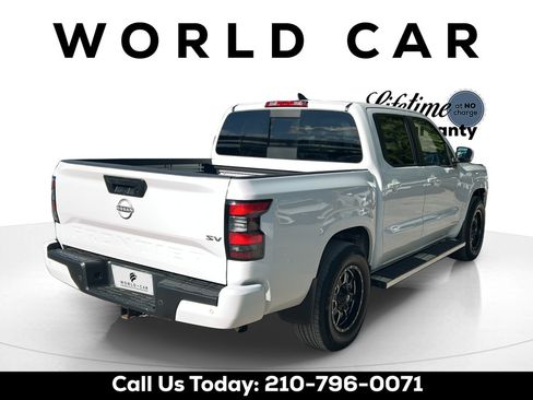 Used 2024 Nissan Frontier SV w/ SV Convenience Package RWD image 7