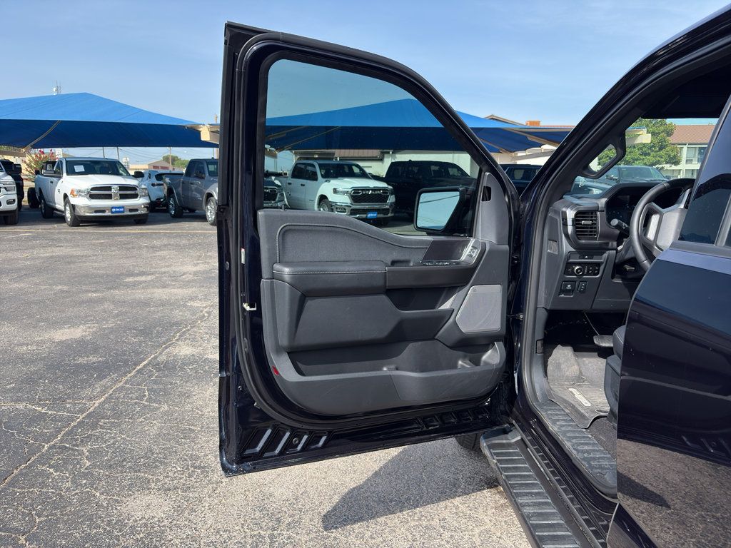 Used 2025 Ford F150 Lariat w/ Equipment Group 501A Mid AWD/4WD image 10