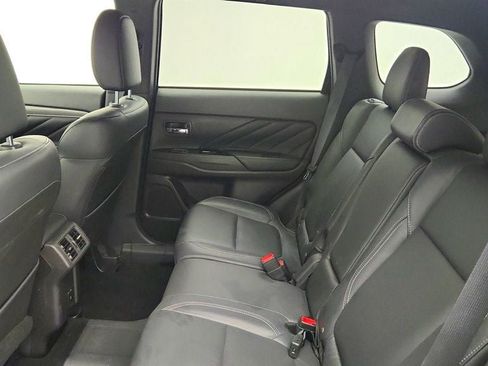 Used 2020 Mitsubishi Outlander SEL AWD/4WD image 17