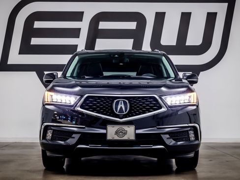 Used 2017 Acura MDX w/Advance/Entertainment Pkg image 3