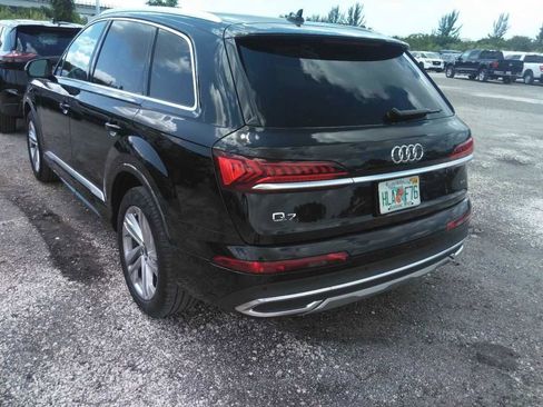 Used 2024 Audi Q7 3.0T Premium Plus AWD/4WD image 2