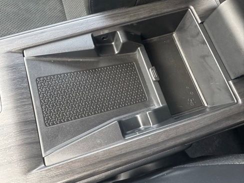 Used 2023 Nissan Ariya ENGAGE e-4ORCE image 19