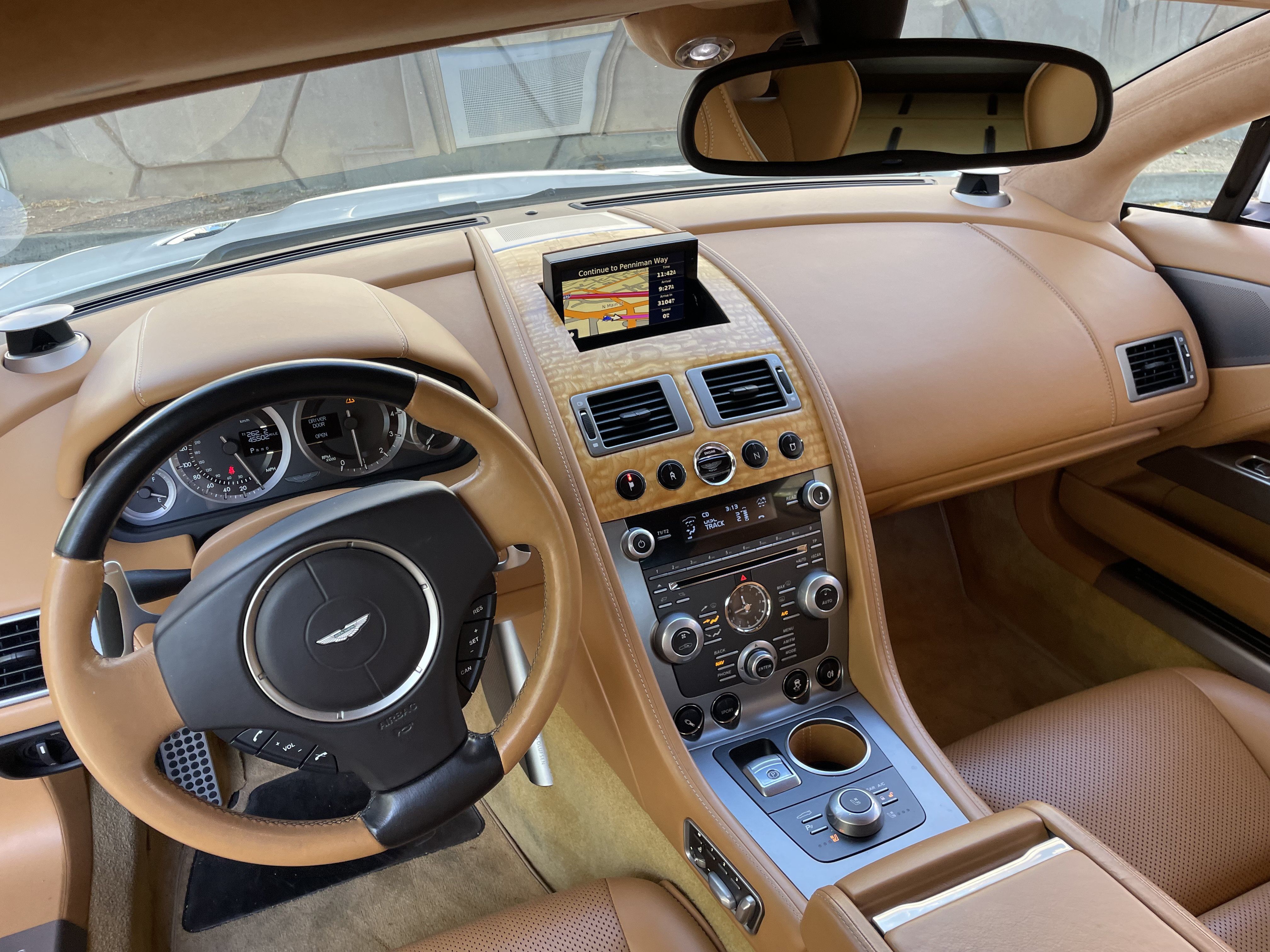 Used 2012 Aston Martin Rapide RWD image 4