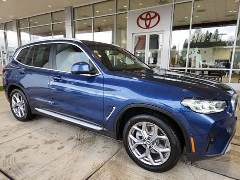 Used 2023 BMW X3 xDrive30i w/ Premium Package image 5